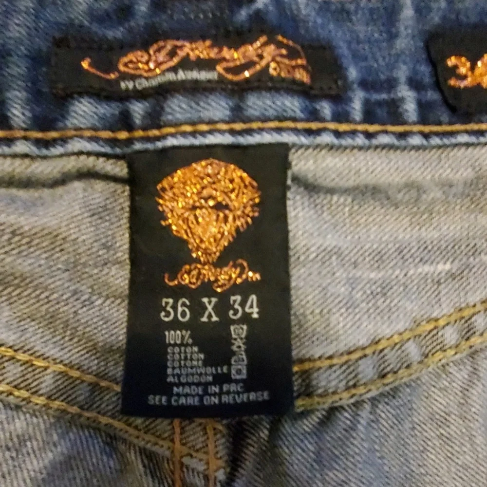 Ed Hardy BUTTON FLY Men's Jean's size 36 x 29.5